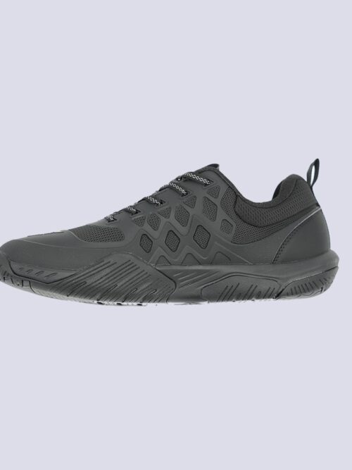 fencing shoes black side